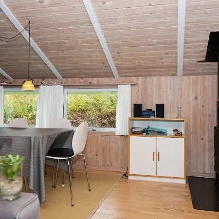Σπίτι διακοπών Three-bedroom Holiday In 5 *
